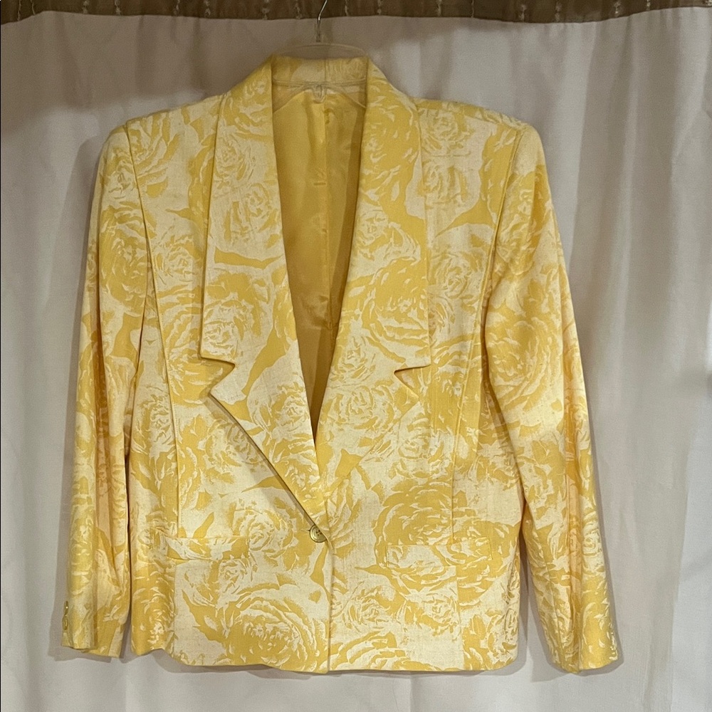 Elegant Yellow Floral Women's Blazer